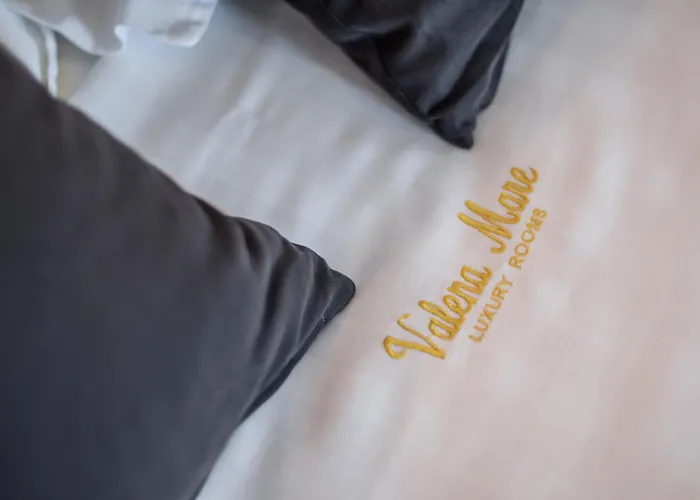 Apartmanhotel Valena Mare & 4*