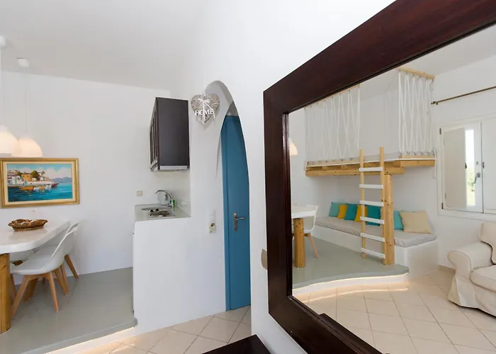 Valena Mare & Apartmanhotel 4*