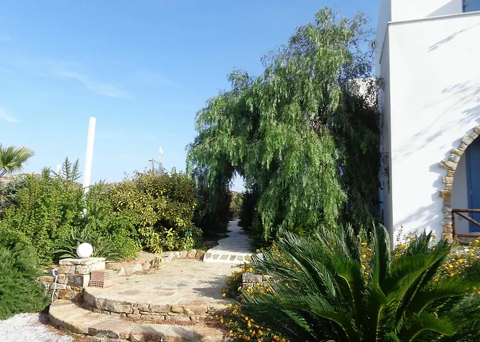 Valena Mare & Apartmanhotel 4*