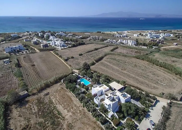 Valena Mare & Apartmanhotel 4*