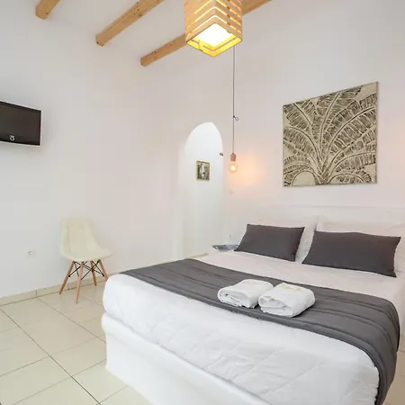 Valena Mare & 4*