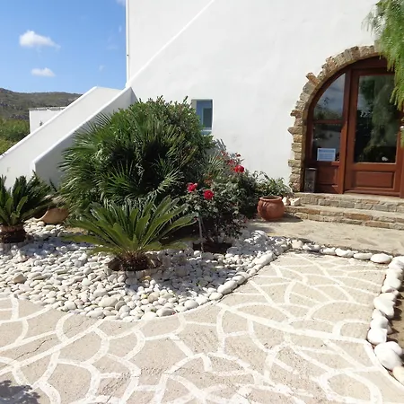 Valena Mare & Aparthotel 2*