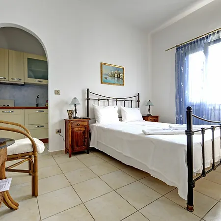 Aparthotel Valena Mare & Plaka (Naxos)