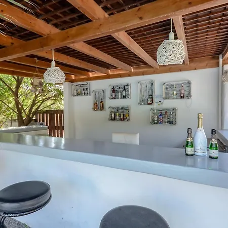 Valena Mare & Pláka