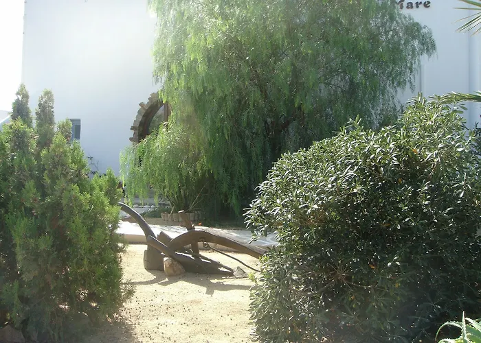 Valena Mare & Aparthotel Pláka